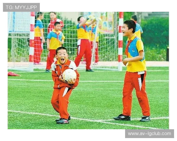 围绕微山足球人员名单公示的最新队伍构成情况全面解读详细信息版